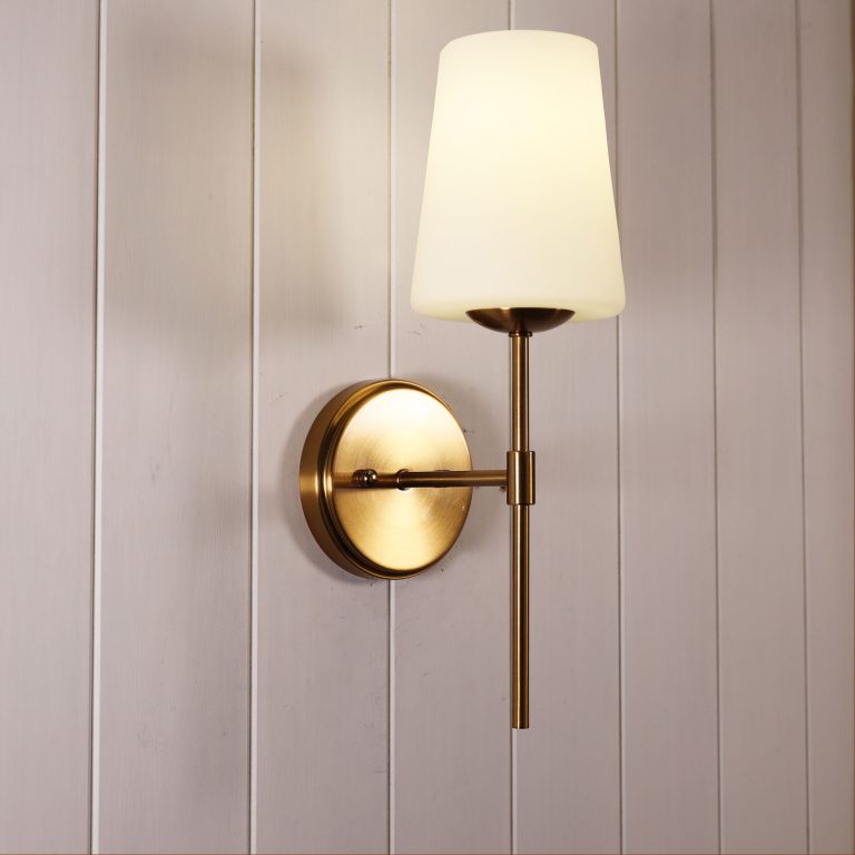 KINBURY SATIN BRASS